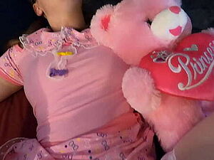 step Daughter lays with step daddy in his bed and gets fucked and creampied accidentally