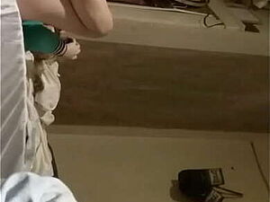 My 18yo $tep $is Accidentally Showed Her Pussy